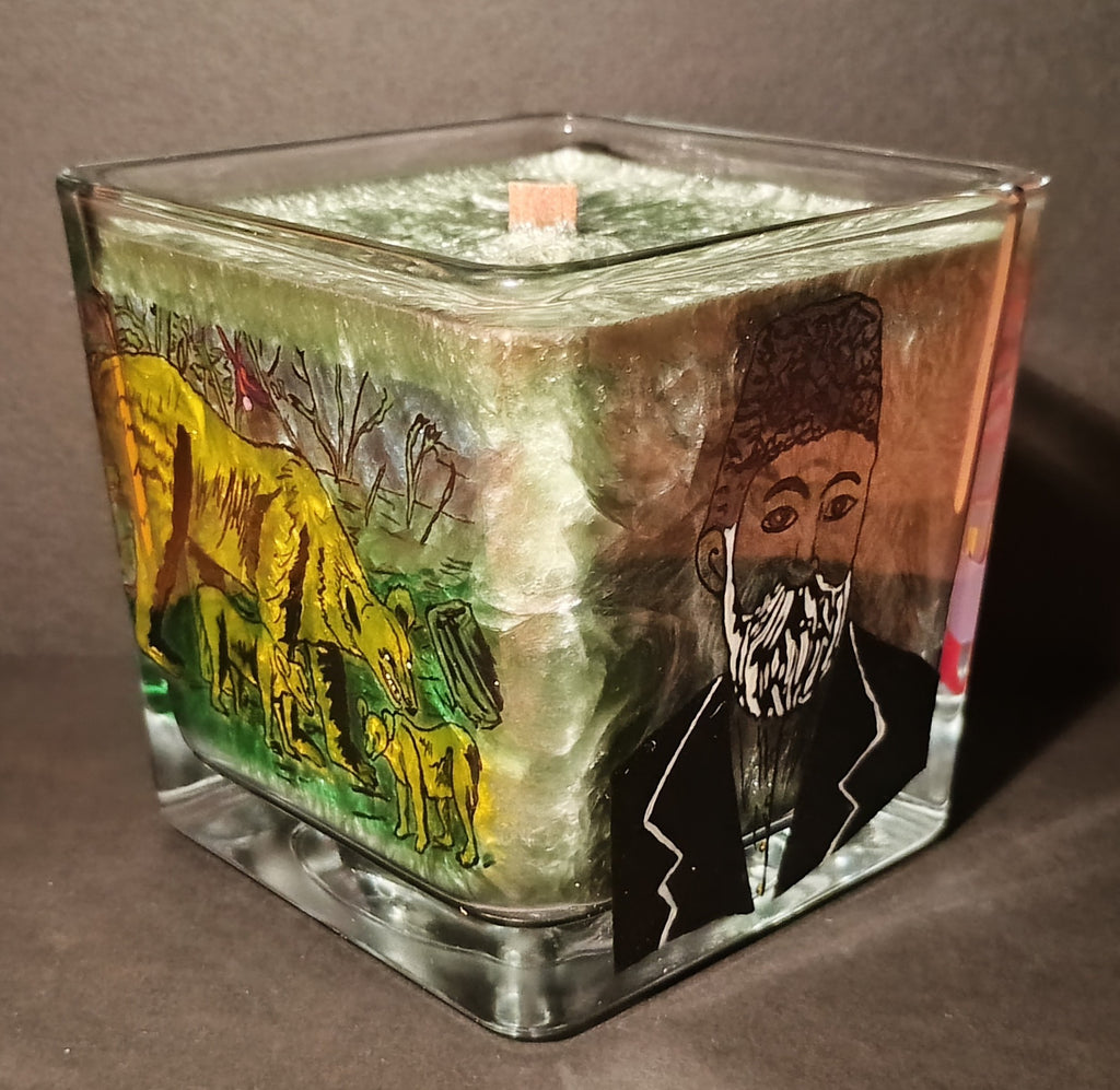 White Bear with Her Cubs · Collectible 1/1 Hand-Painted Functional Candle